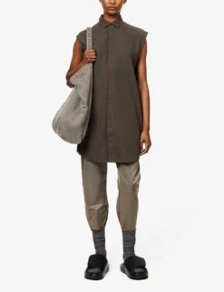 ESSENTIALS Oxford Logo-patch Sleeveless Cotton Shirt -Ted Baker Store R03991675 OFFBLACK ALT01