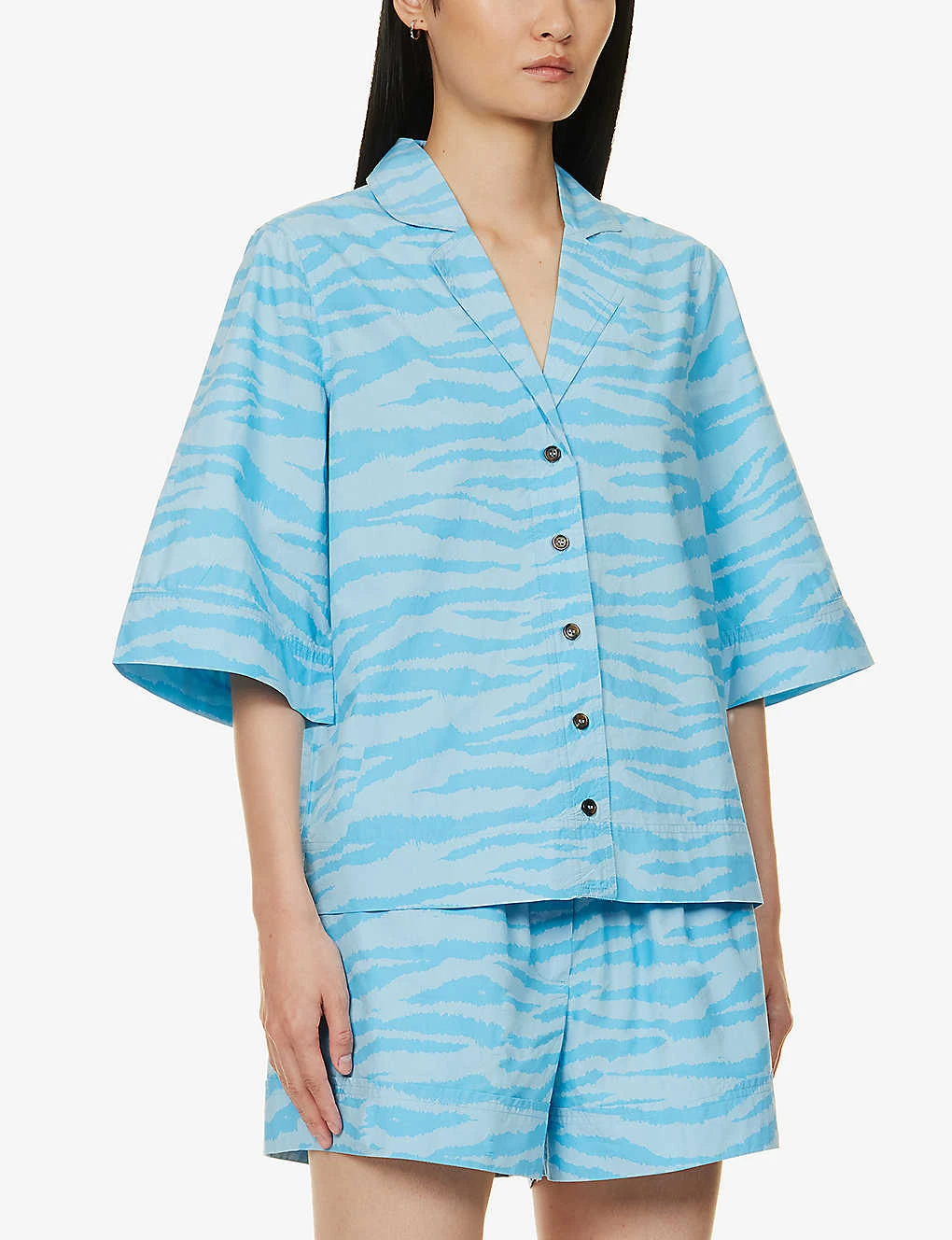 Ganni Tiger-print Boxy-fit Organic-cotton Shirt 5 Ganni Tiger-print Boxy-fit Organic-cotton Shirt - Image 3