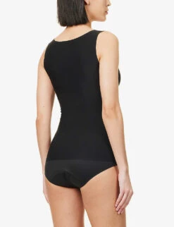 Chantelle Soft Stretch Scoop-neck Stretch-woven Top 10 Chantelle Soft Stretch Scoop-neck Stretch-woven Top -Ted Baker Store R04157904 BLACK ALT03