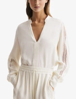 Reiss Rowan Lace-trimmed V-neck Woven Blouse -Ted Baker Store R04159563 CREAM ALT02