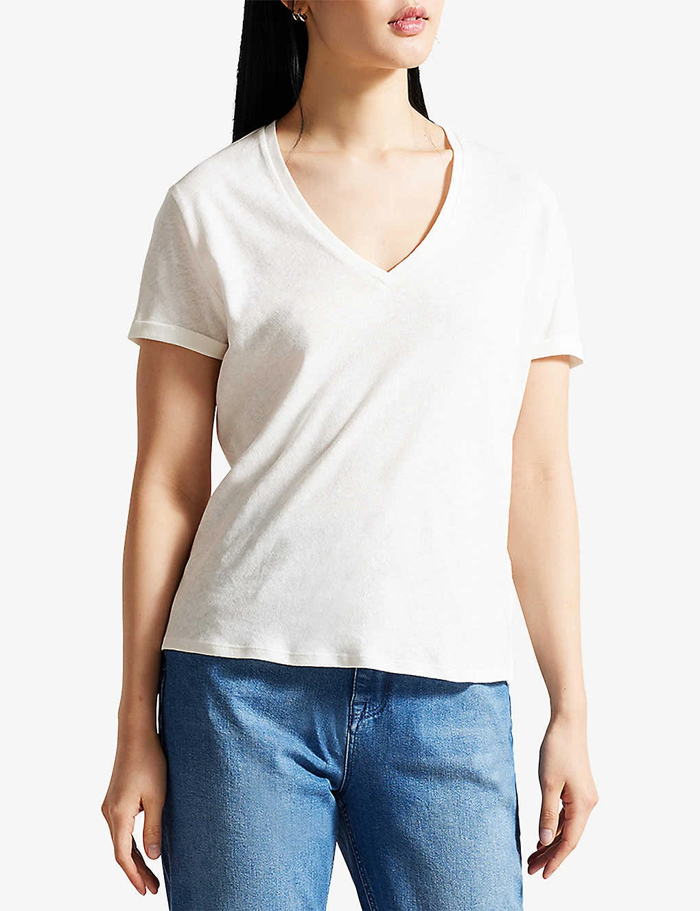 Ted Baker Laliita V-neck Short-sleeve Cotton-linen T-shirt 5 Ted Baker Laliita V-neck Short-sleeve Cotton-linen T-shirt - Image 3